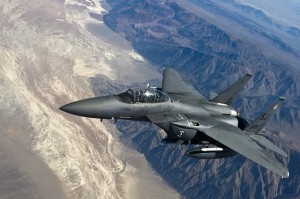 fighter-jet-63090_640